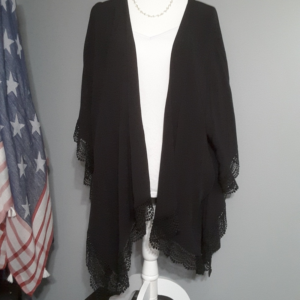 St John's Bay Women's Kimono Black with Lace OS